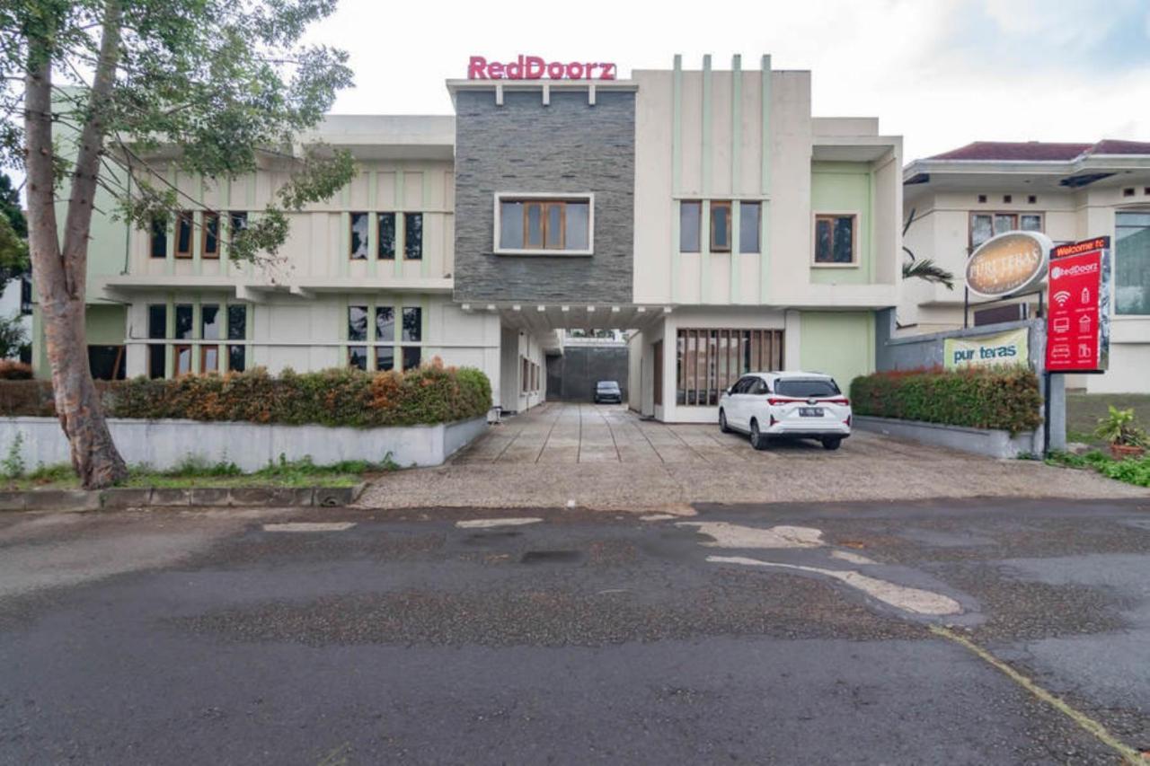 Reddoorz Near Lembang Park & Zoo 2 Hotel Ngoại thất bức ảnh